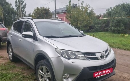 Toyota RAV4, 2014 год, 1 670 000 рублей, 4 фотография
