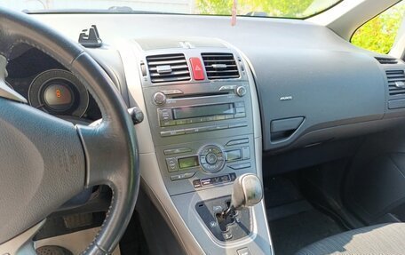 Toyota Auris II, 2007 год, 450 000 рублей, 10 фотография