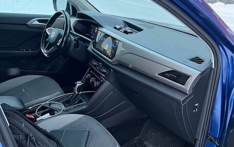 Volkswagen Taos, 2021 год, 2 070 000 рублей, 10 фотография