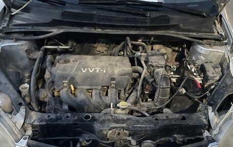 Toyota Echo, 2002 год, 200 000 рублей, 2 фотография