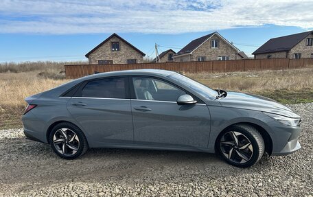 Hyundai Elantra, 2021 год, 2 080 000 рублей, 3 фотография