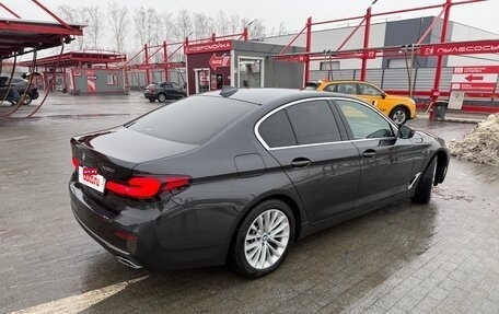 BMW 5 серия, 2021 год, 6 000 000 рублей, 4 фотография