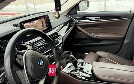 BMW 5 серия, 2021 год, 6 000 000 рублей, 9 фотография