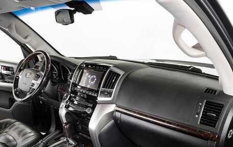 Toyota Land Cruiser 200, 2013 год, 3 360 000 рублей, 7 фотография