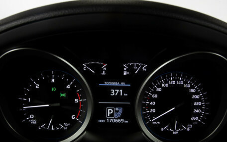 Toyota Land Cruiser 200, 2013 год, 3 360 000 рублей, 9 фотография