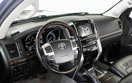 Toyota Land Cruiser 200, 2013 год, 3 360 000 рублей, 11 фотография