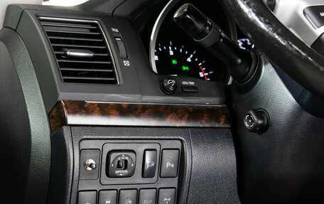 Toyota Land Cruiser 200, 2013 год, 3 360 000 рублей, 19 фотография