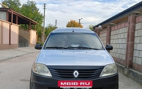 Renault Logan I, 2010 год, 570 000 рублей, 5 фотография