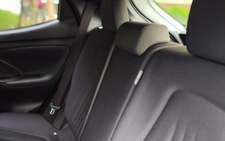 Toyota Yaris, 2020 год, 1 350 000 рублей, 3 фотография