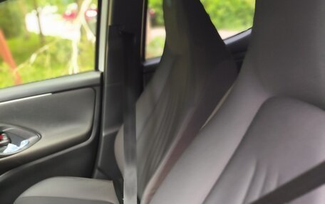 Toyota Yaris, 2020 год, 1 350 000 рублей, 5 фотография