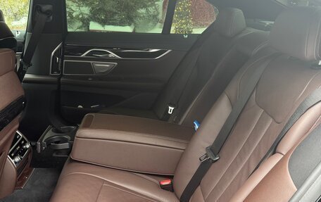 BMW 7 серия, 2017 год, 4 480 000 рублей, 7 фотография