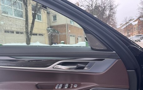 BMW 7 серия, 2017 год, 4 480 000 рублей, 9 фотография