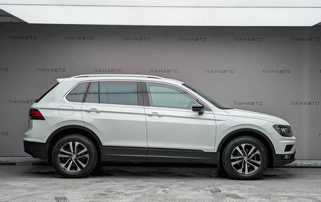 Volkswagen Tiguan II, 2019 год, 2 857 000 рублей, 4 фотография