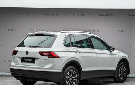 Volkswagen Tiguan II, 2019 год, 2 857 000 рублей, 3 фотография