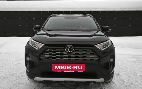 Toyota RAV4, 2020 год, 3 430 000 рублей, 2 фотография