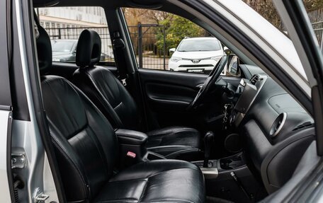 Toyota RAV4, 2004 год, 1 100 000 рублей, 10 фотография