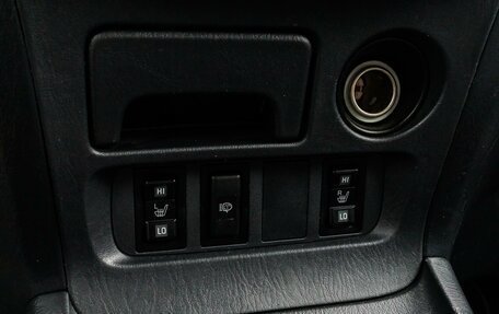 Toyota RAV4, 2004 год, 1 100 000 рублей, 19 фотография