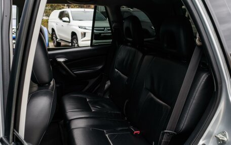 Toyota RAV4, 2004 год, 1 100 000 рублей, 11 фотография