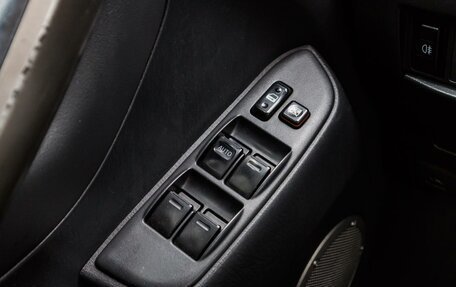 Toyota RAV4, 2004 год, 1 100 000 рублей, 22 фотография