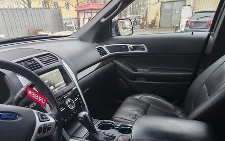 Ford Explorer VI, 2014 год, 1 650 000 рублей, 6 фотография