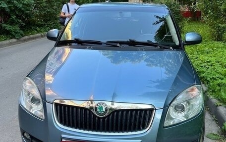 Skoda Fabia II, 2009 год, 950 000 рублей, 2 фотография