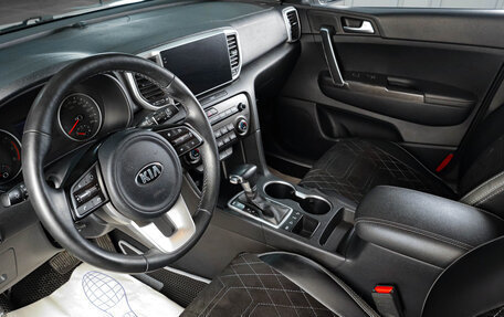 KIA Sportage IV рестайлинг, 2019 год, 2 419 000 рублей, 8 фотография