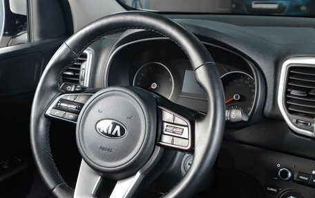 KIA Sportage IV рестайлинг, 2019 год, 2 419 000 рублей, 12 фотография