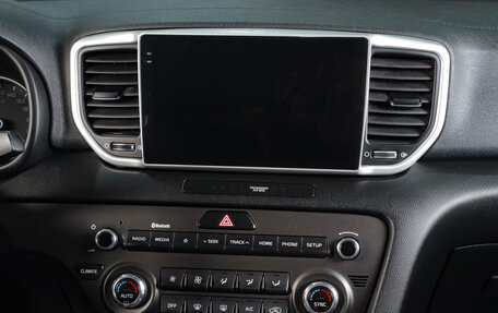 KIA Sportage IV рестайлинг, 2019 год, 2 419 000 рублей, 18 фотография