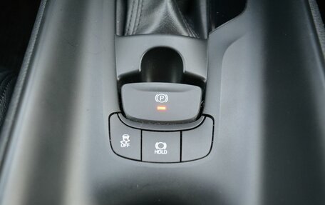 Toyota C-HR I рестайлинг, 2018 год, 2 230 000 рублей, 24 фотография