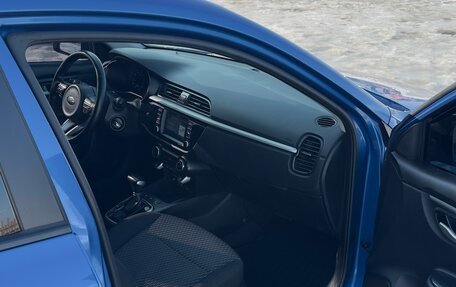 KIA Rio IV, 2017 год, 1 180 000 рублей, 10 фотография