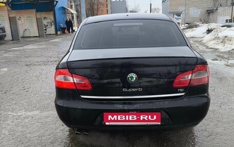 Skoda Superb III рестайлинг, 2013 год, 1 100 000 рублей, 4 фотография