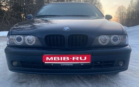BMW 5 серия, 2002 год, 710 000 рублей, 2 фотография