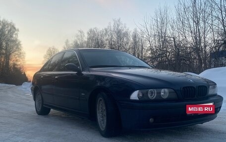 BMW 5 серия, 2002 год, 710 000 рублей, 3 фотография