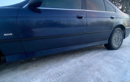 BMW 5 серия, 2002 год, 710 000 рублей, 11 фотография