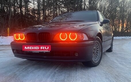 BMW 5 серия, 2002 год, 710 000 рублей, 7 фотография