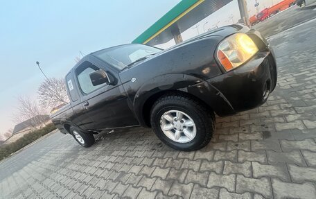 Nissan Navara (Frontier), 2003 год, 350 000 рублей, 3 фотография