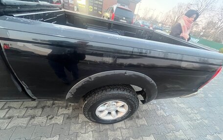 Nissan Navara (Frontier), 2003 год, 350 000 рублей, 12 фотография