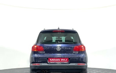 Volkswagen Tiguan I, 2011 год, 997 000 рублей, 6 фотография