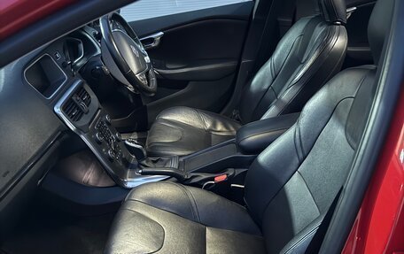 Volvo V40 II рестайлинг, 2015 год, 1 300 000 рублей, 7 фотография