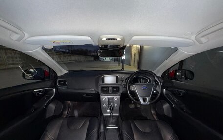 Volvo V40 II рестайлинг, 2015 год, 1 300 000 рублей, 9 фотография