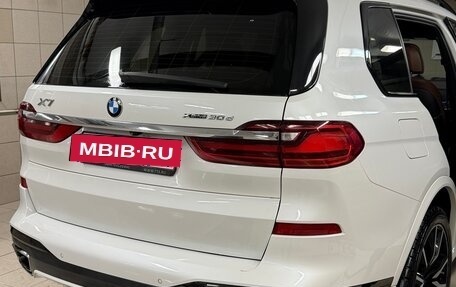 BMW X7, 2021 год, 7 500 000 рублей, 2 фотография