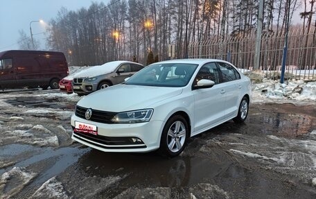 Volkswagen Jetta VI, 2016 год, 1 550 000 рублей, 1 фотография