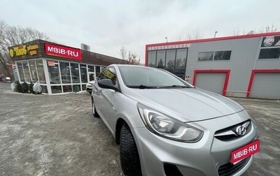 Hyundai Solaris II рестайлинг, 2014 год, 690 000 рублей, 1 фотография