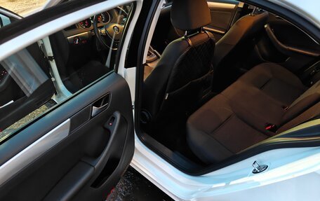 Volkswagen Jetta VI, 2016 год, 1 550 000 рублей, 12 фотография