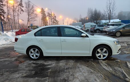 Volkswagen Jetta VI, 2016 год, 1 550 000 рублей, 4 фотография