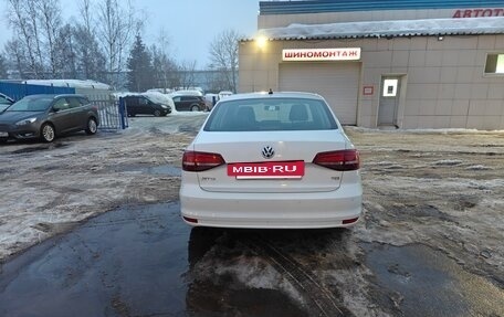 Volkswagen Jetta VI, 2016 год, 1 550 000 рублей, 6 фотография