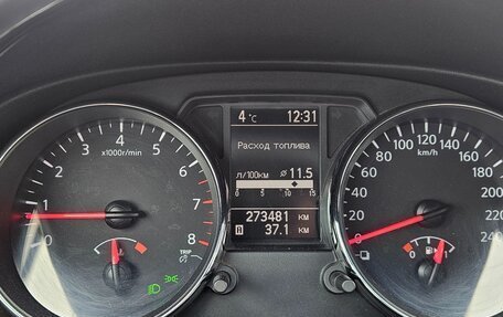 Nissan Qashqai, 2011 год, 700 000 рублей, 16 фотография