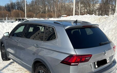 Volkswagen Tiguan II, 2020 год, 3 750 000 рублей, 5 фотография