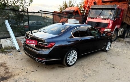 BMW 7 серия, 2019 год, 5 800 000 рублей, 3 фотография