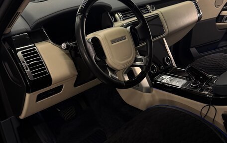 Land Rover Range Rover IV рестайлинг, 2018 год, 7 900 000 рублей, 22 фотография